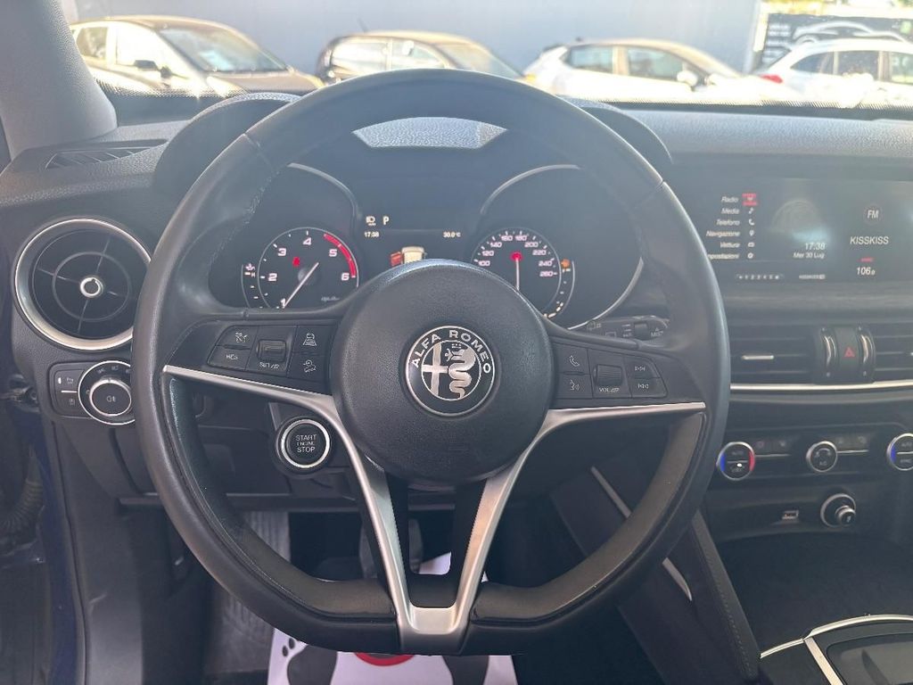 Alfa Romeo Stelvio 2019