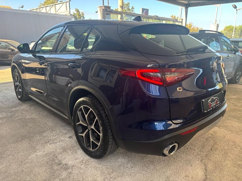 Alfa Romeo Stelvio 2019