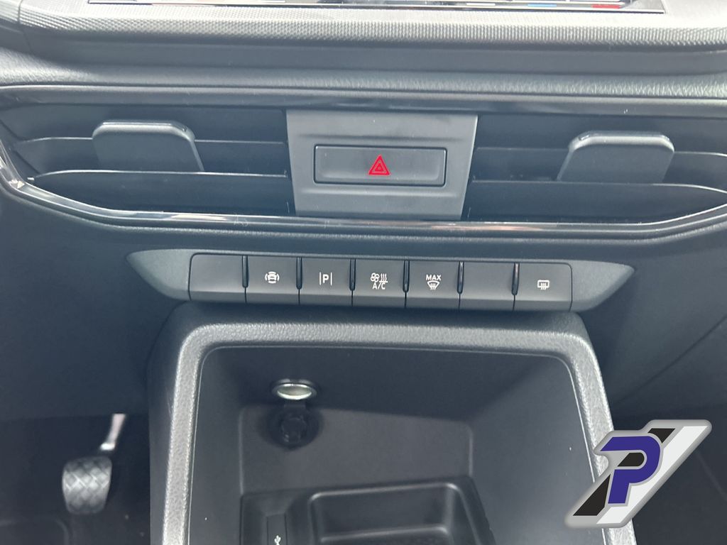 Ford Tourneo Connect 2025