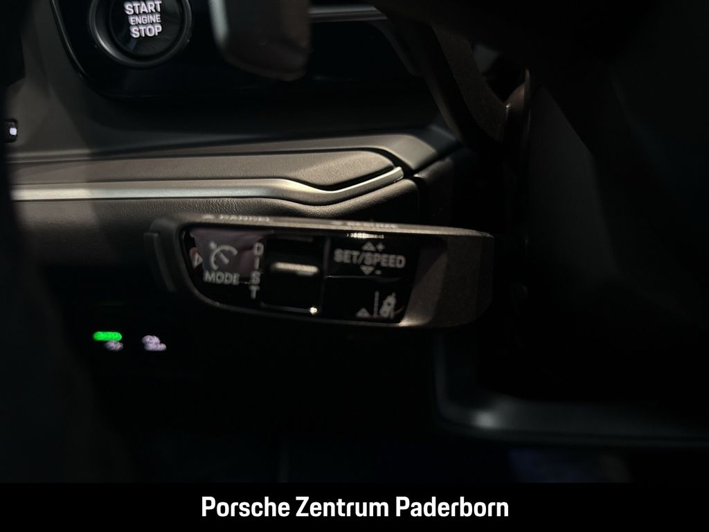 Porsche Cayenne 2025