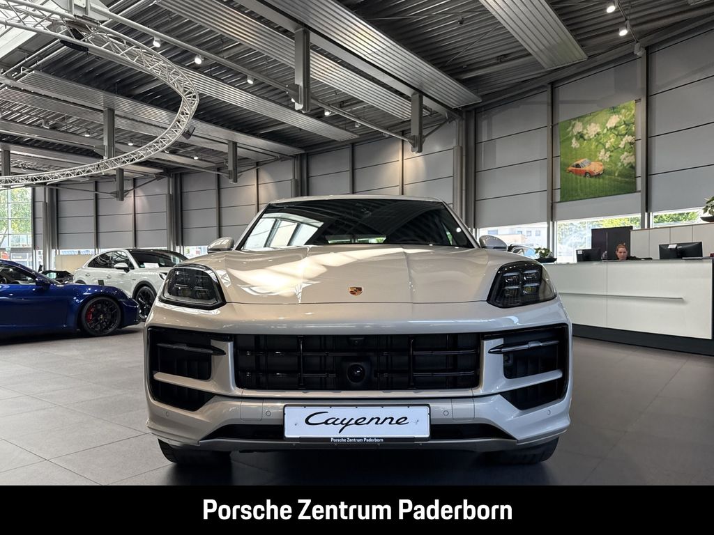 Porsche Cayenne 2025