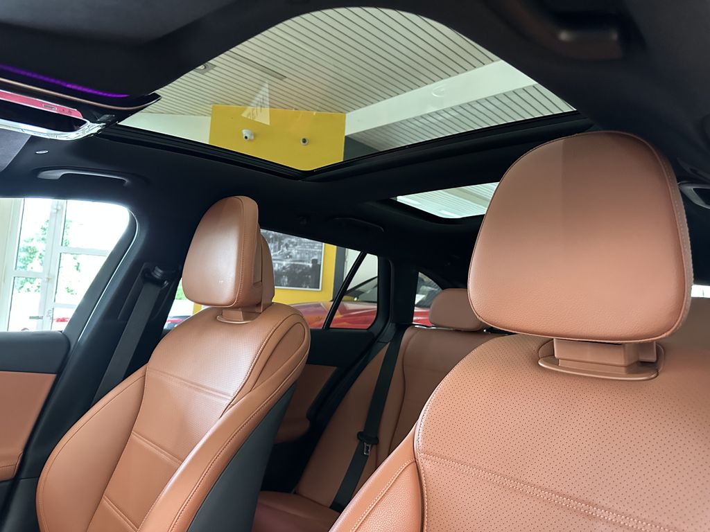 Mercedes-Benz C 220 2024