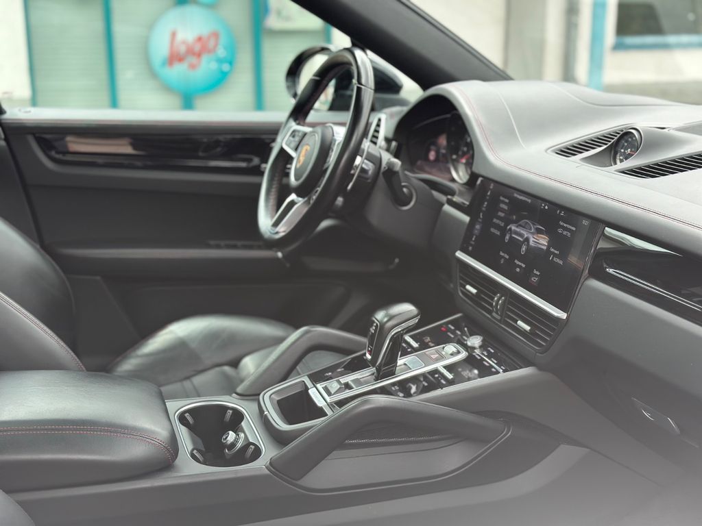 Porsche Cayenne 2019