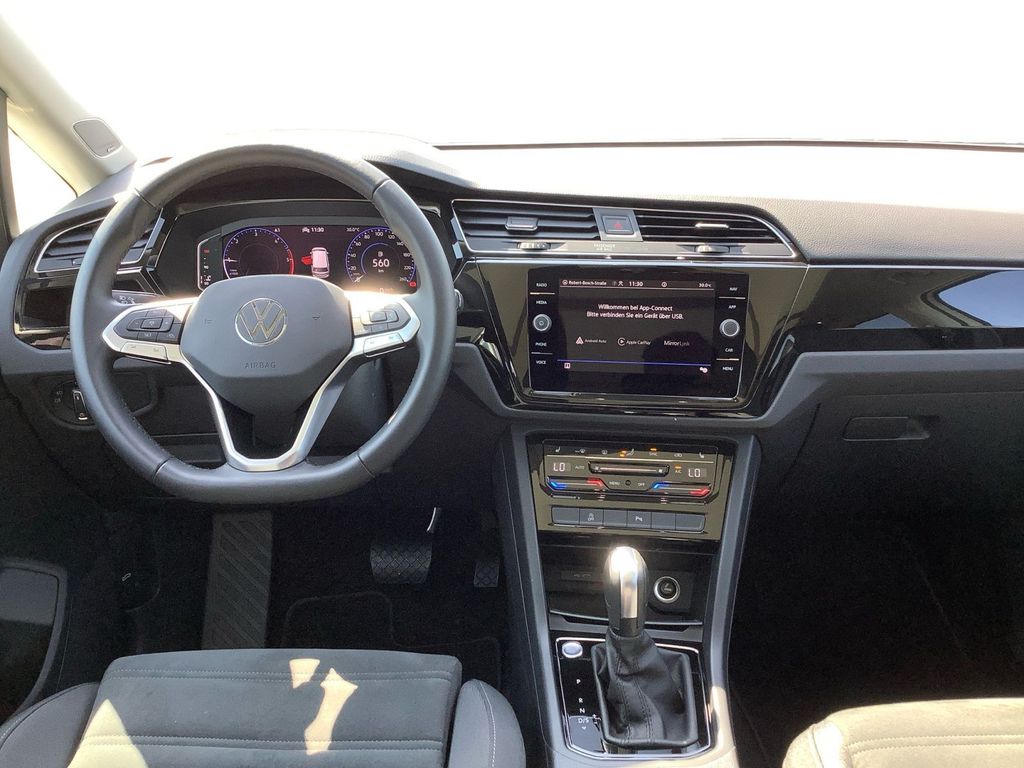 Volkswagen Touran 2023