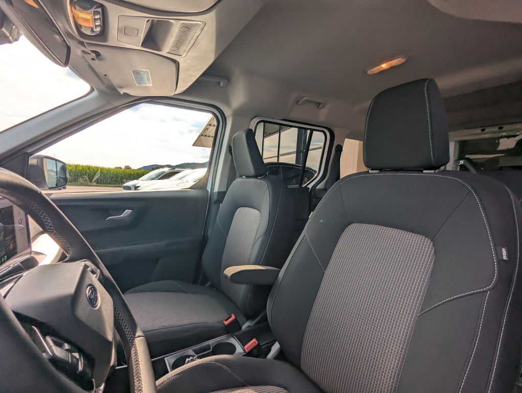 Ford Tourneo Courier 2025