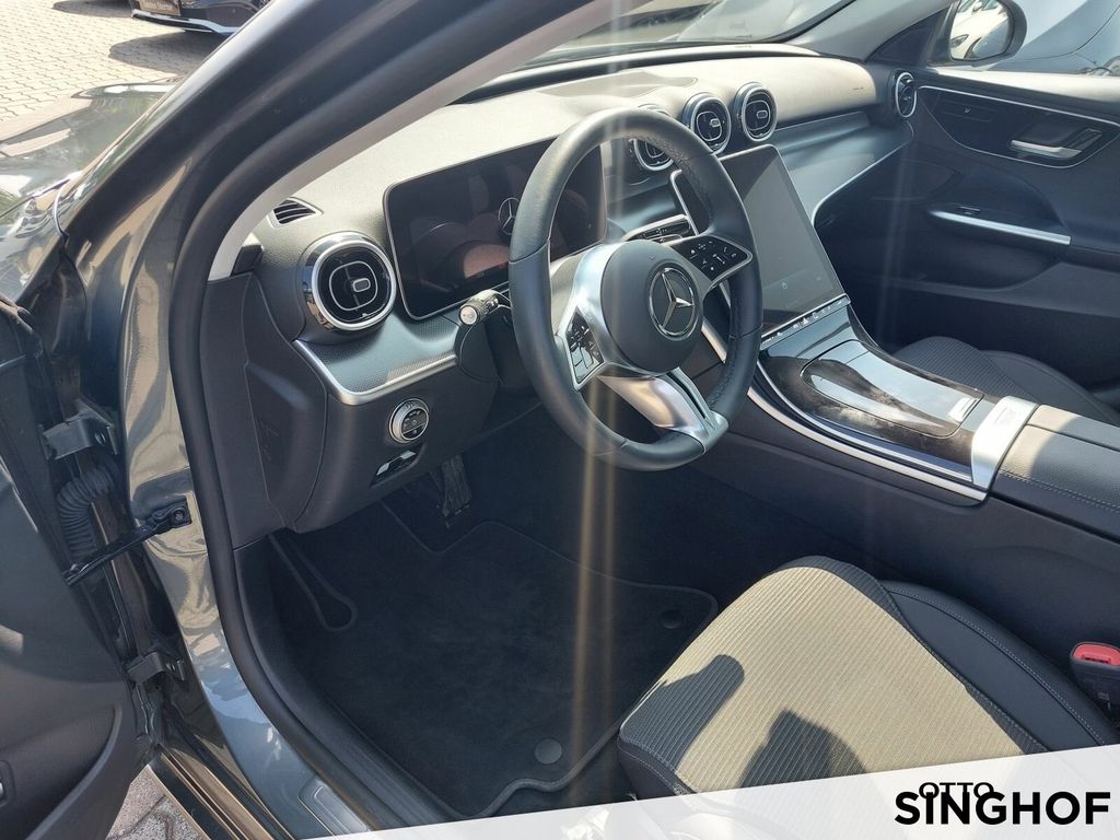 Mercedes-Benz C 200 2024