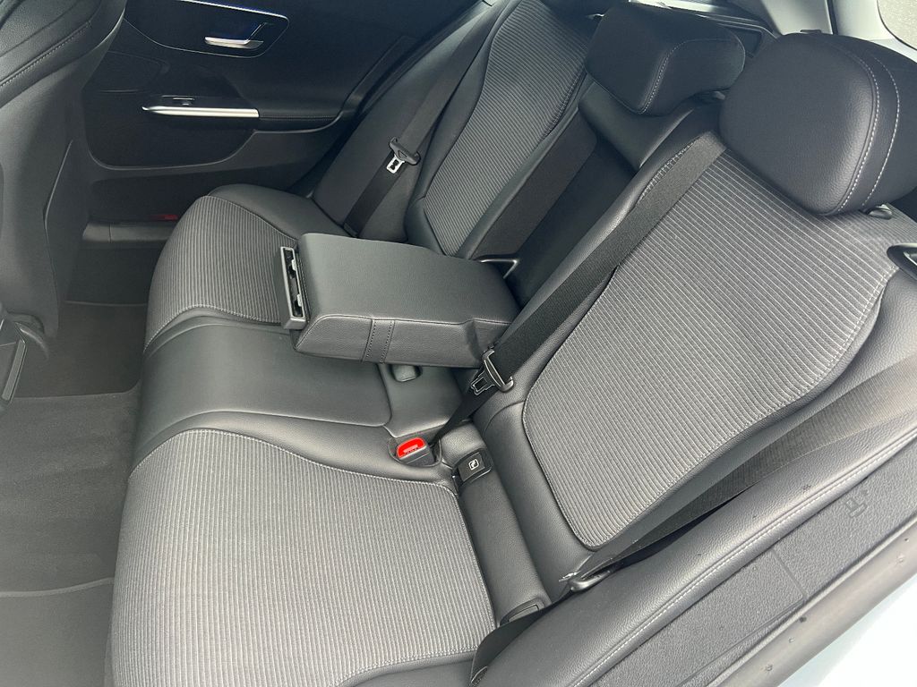 Mercedes-Benz C 220 2023