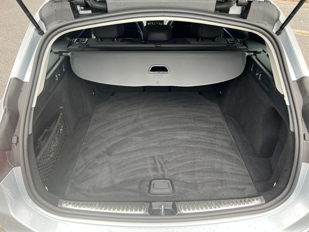 Mercedes-Benz C 220 2023