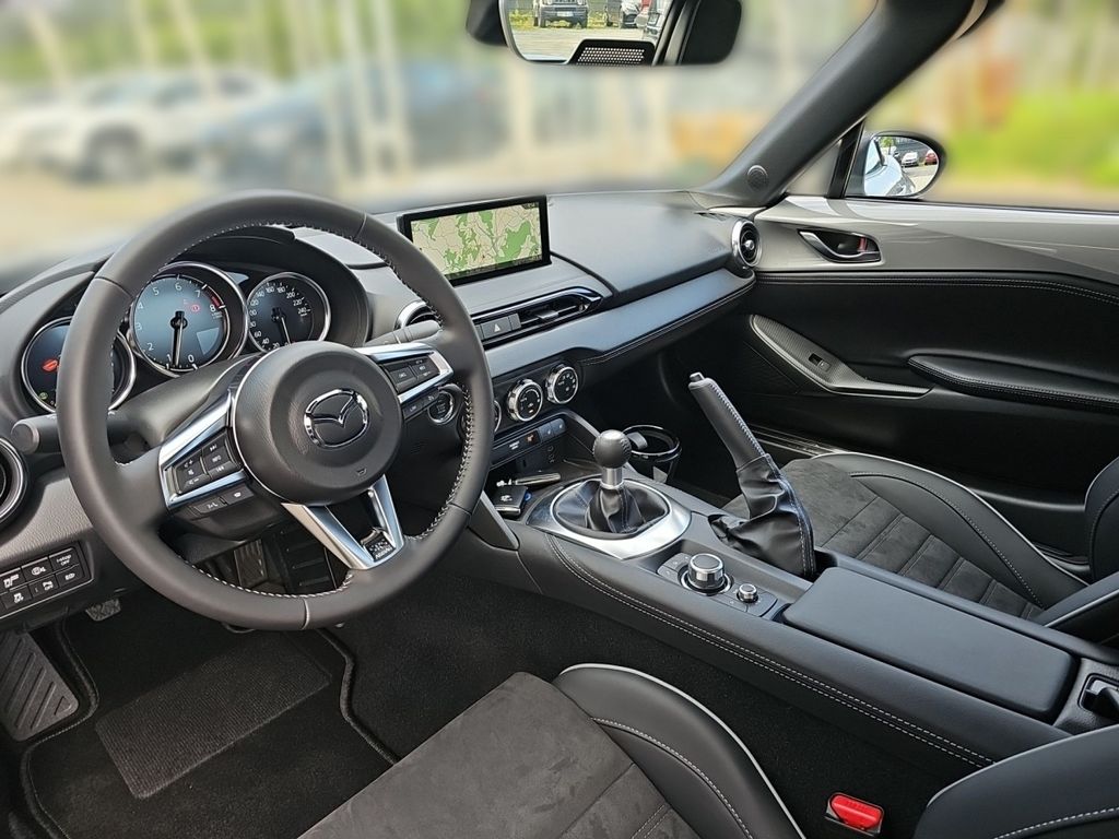 Mazda MX-5 2025