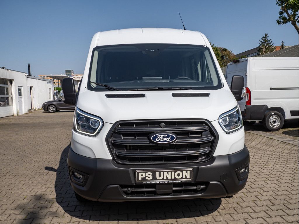 Ford Transit 2025