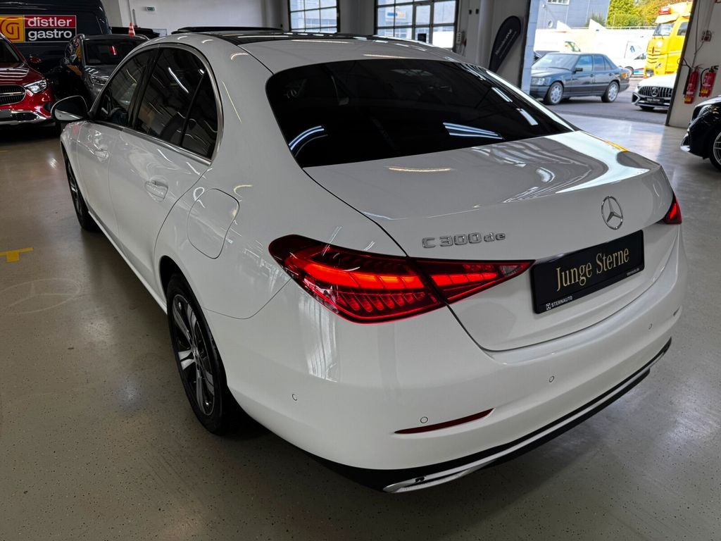 Mercedes-Benz C 300 2024