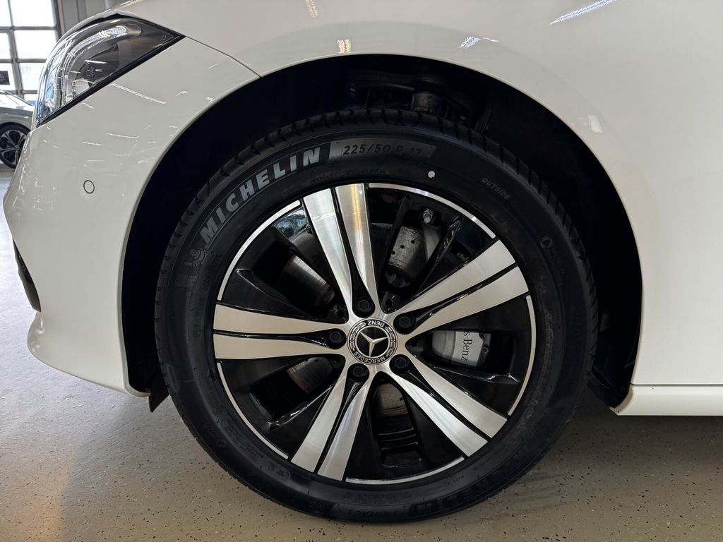 Mercedes-Benz C 300 2024