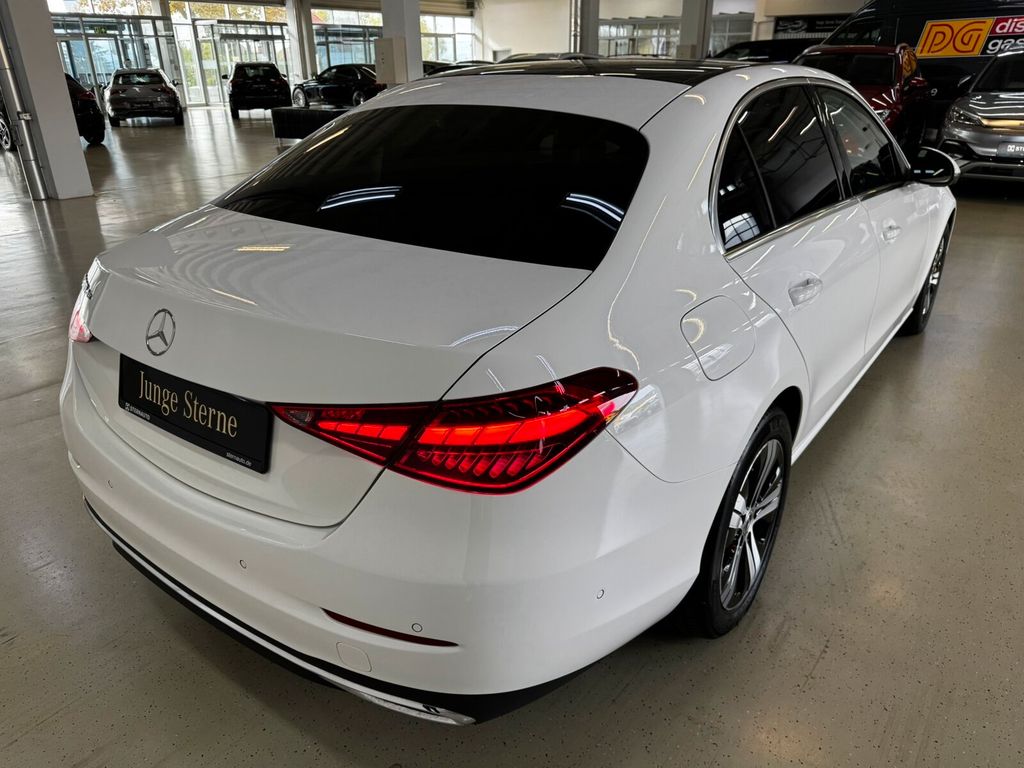 Mercedes-Benz C 300 2024