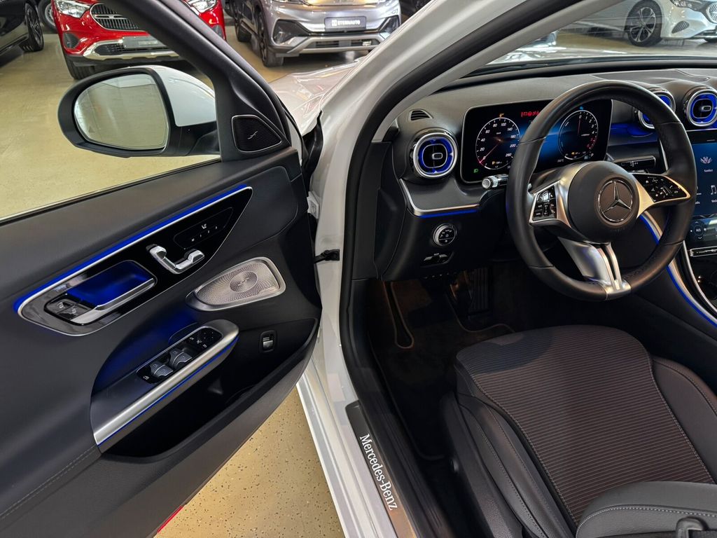 Mercedes-Benz C 300 2024