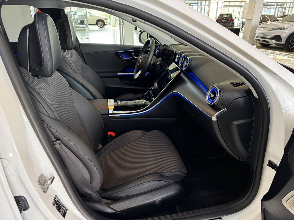 Mercedes-Benz C 300 2024