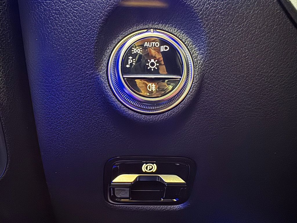 Mercedes-Benz C 300 2024