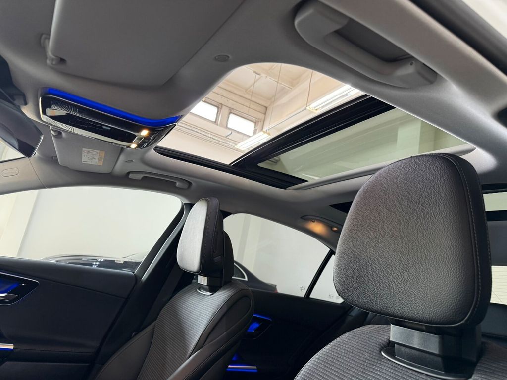 Mercedes-Benz C 300 2024