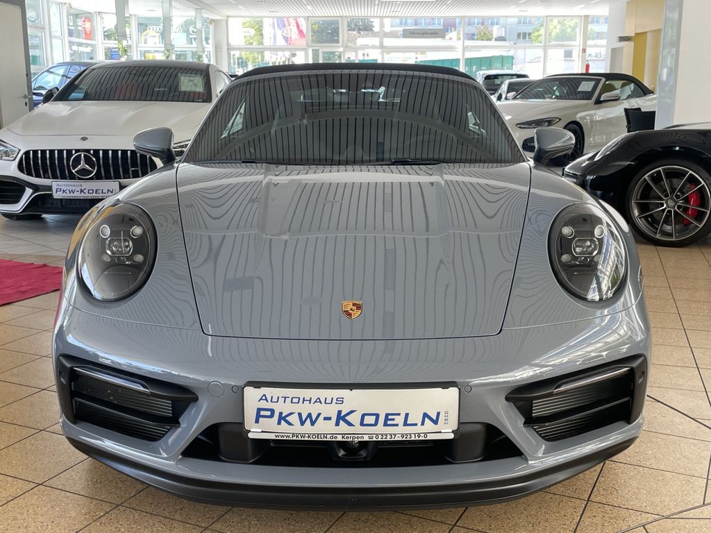 Porsche 992 2023