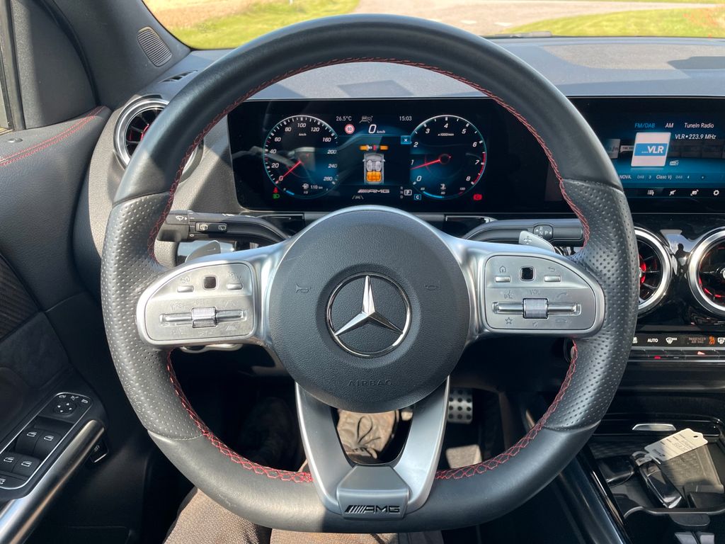 Mercedes-Benz GLA 35 AMG 2021