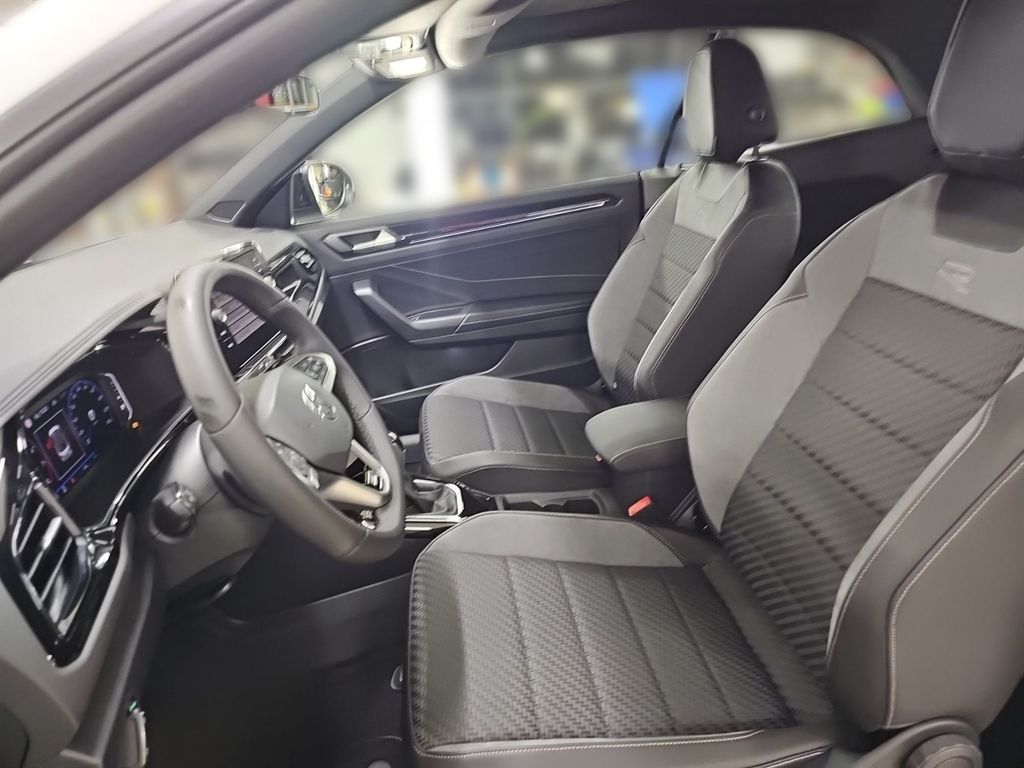 Volkswagen T-Roc 2025