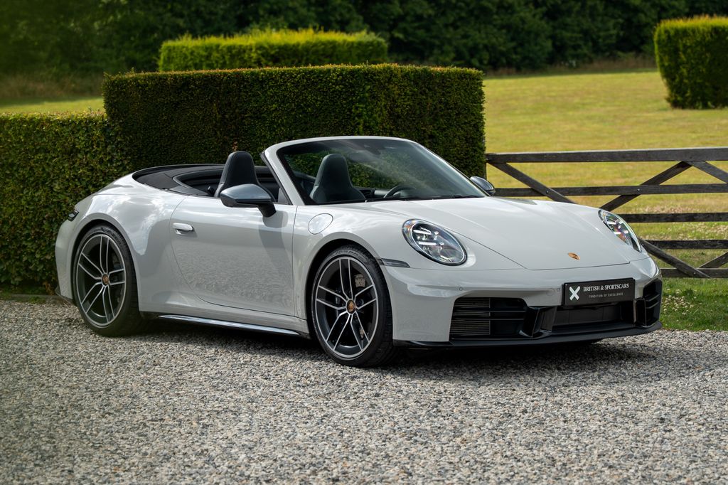 Porsche 992 2025