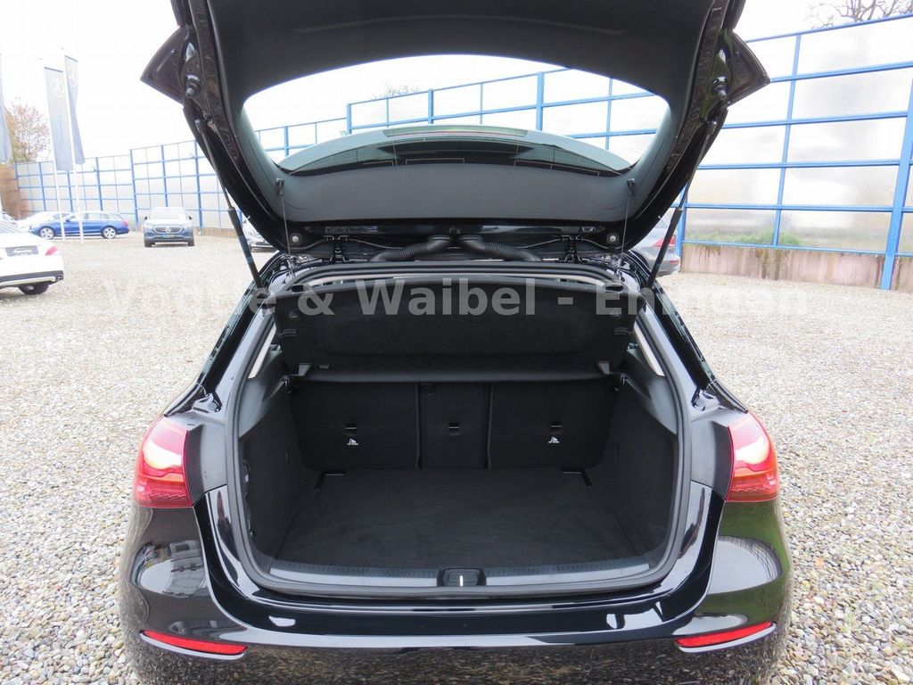 Mercedes-Benz A 200 2022