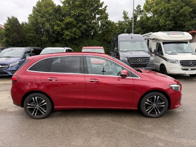 Mercedes-Benz B 250 2024