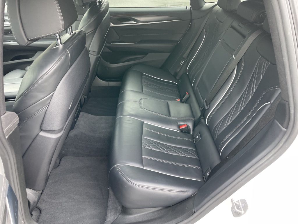 BMW 630 Gran Turismo 2022