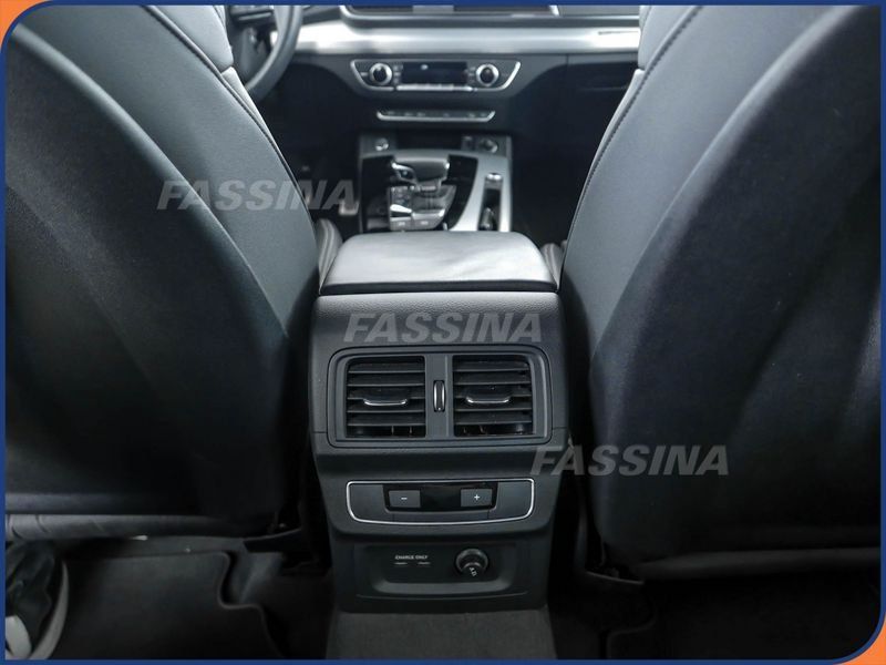 Audi Q5 2023