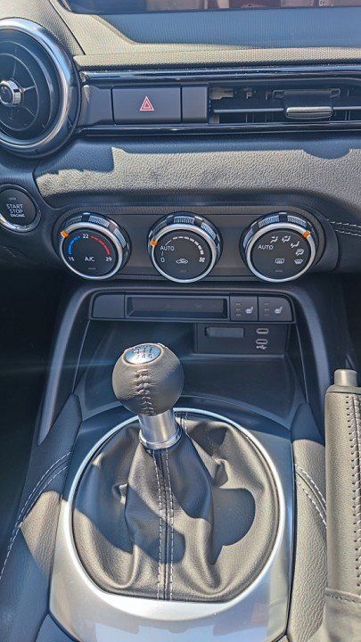 Mazda MX-5 2025
