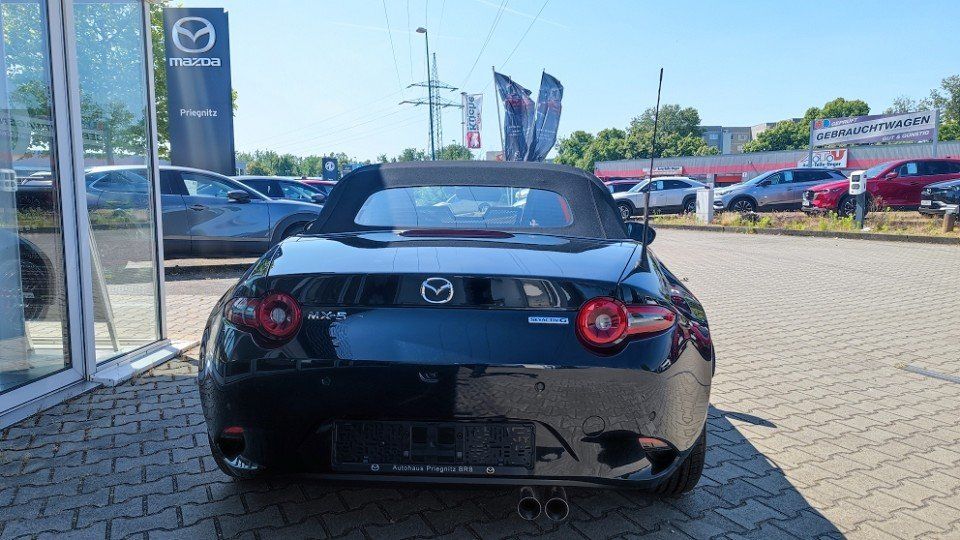 Mazda MX-5 2025