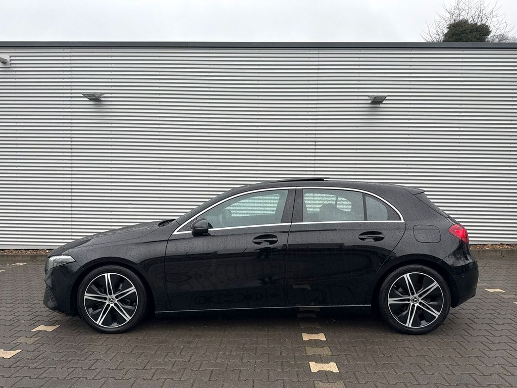 Mercedes-Benz A 180 2023