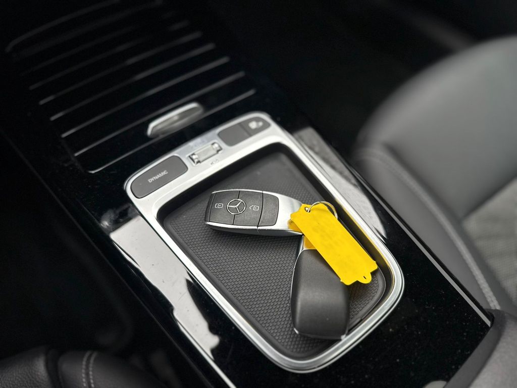 Mercedes-Benz A 180 2023