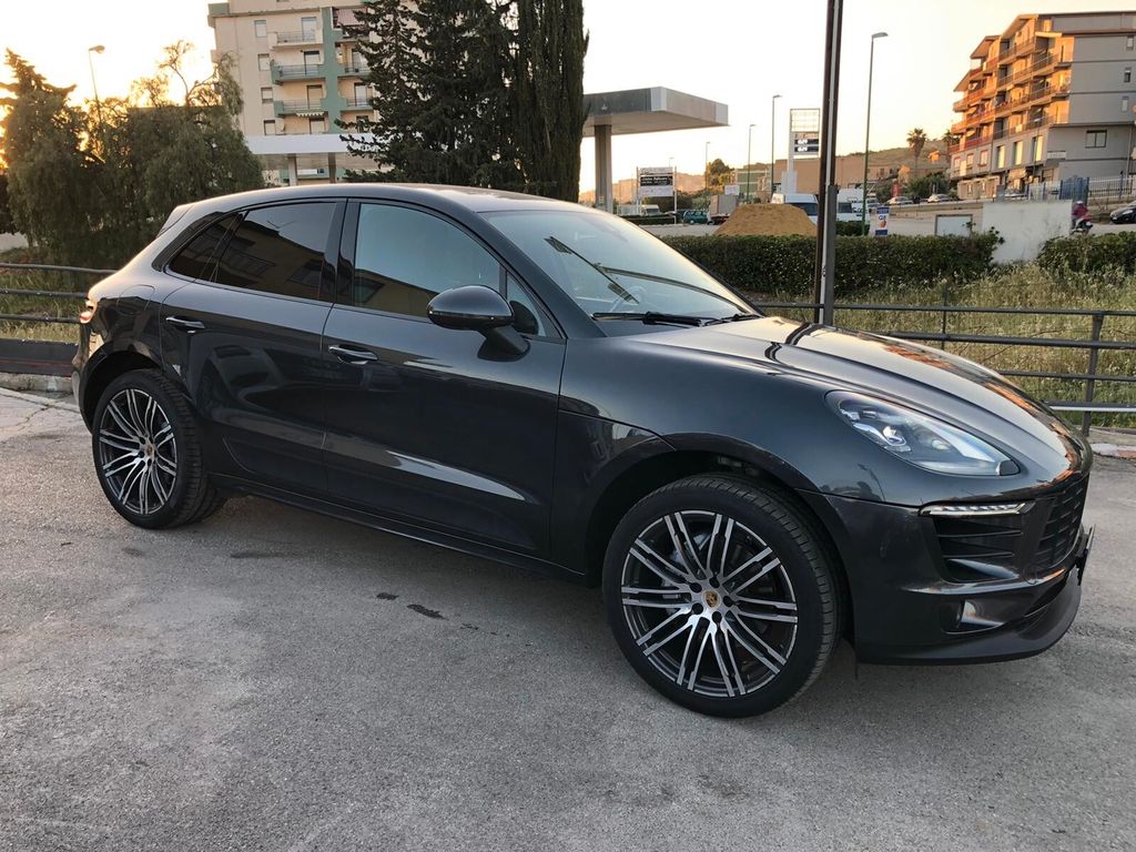 Porsche Macan 2018