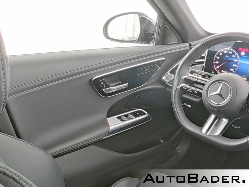 Mercedes-Benz E 220 2024