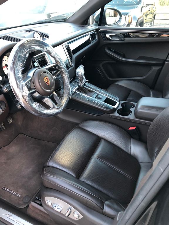 Porsche Macan 2018