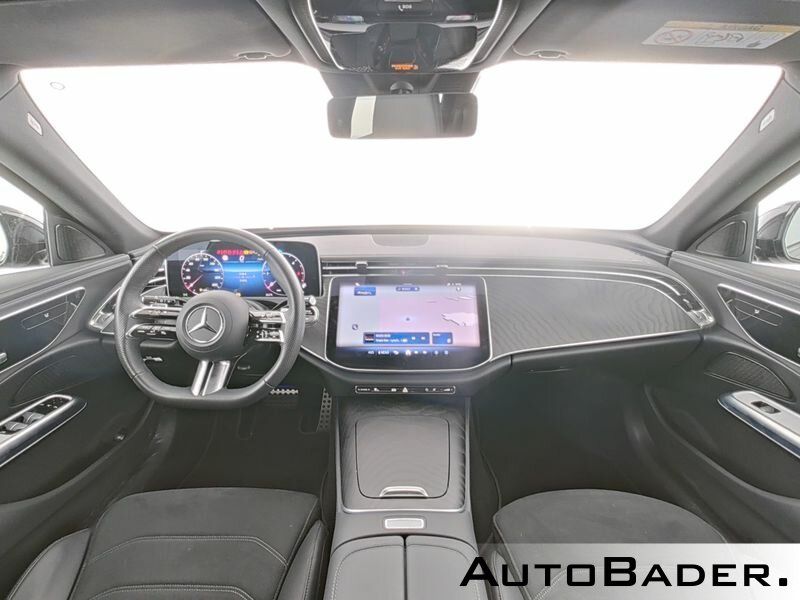 Mercedes-Benz E 220 2024