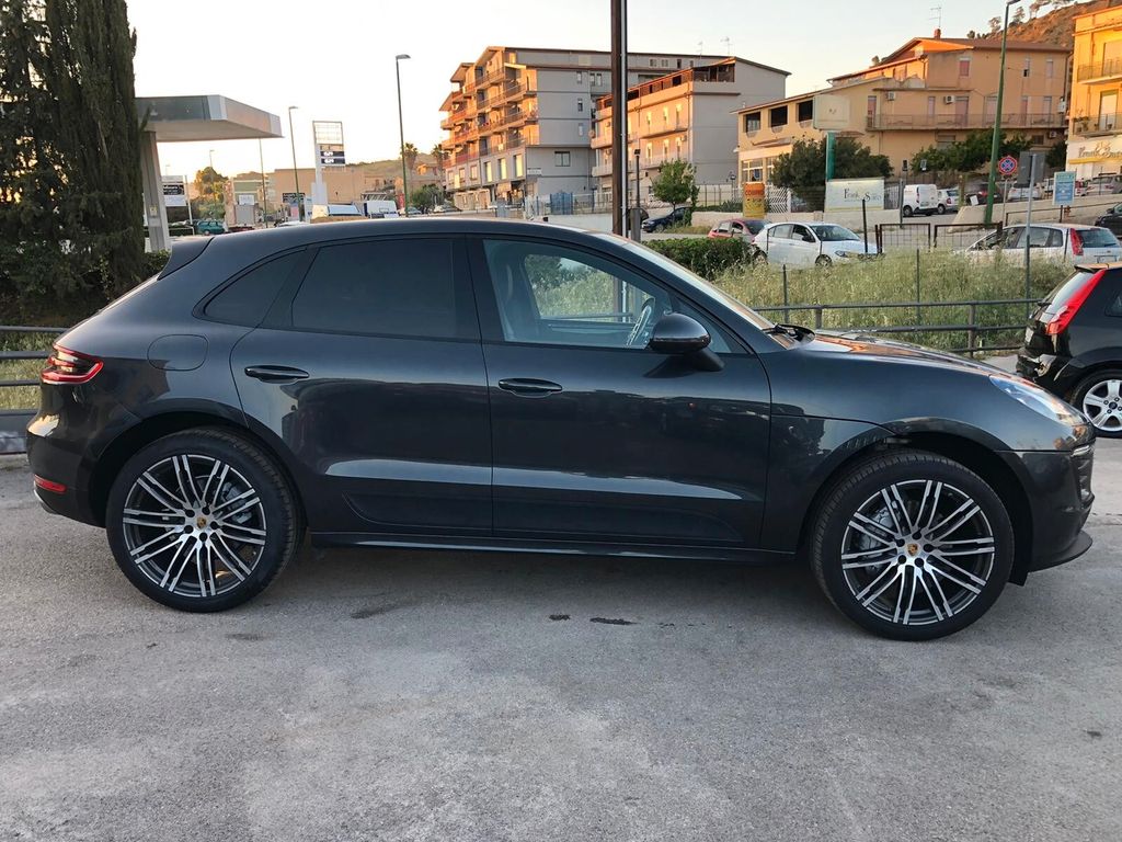 Porsche Macan 2018
