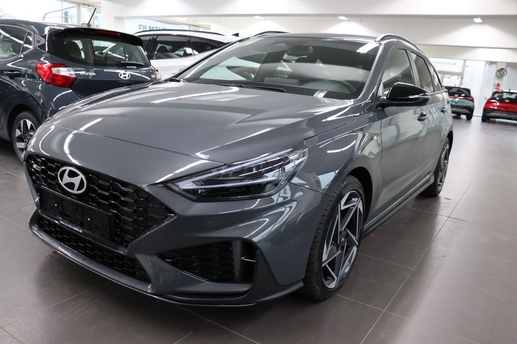Hyundai i30 2025