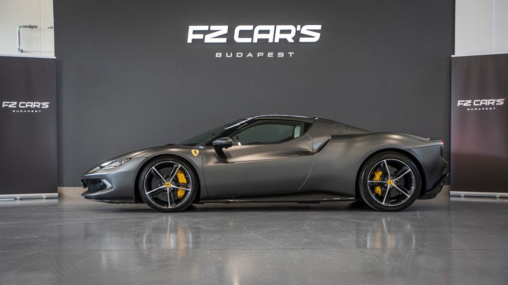 Ferrari 296 GTB 2023