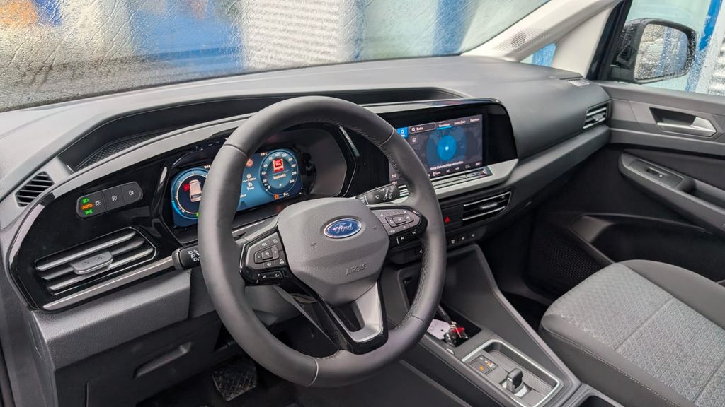 Ford Grand Tourneo