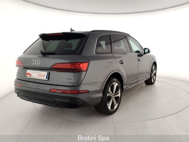 Audi Q7 2023