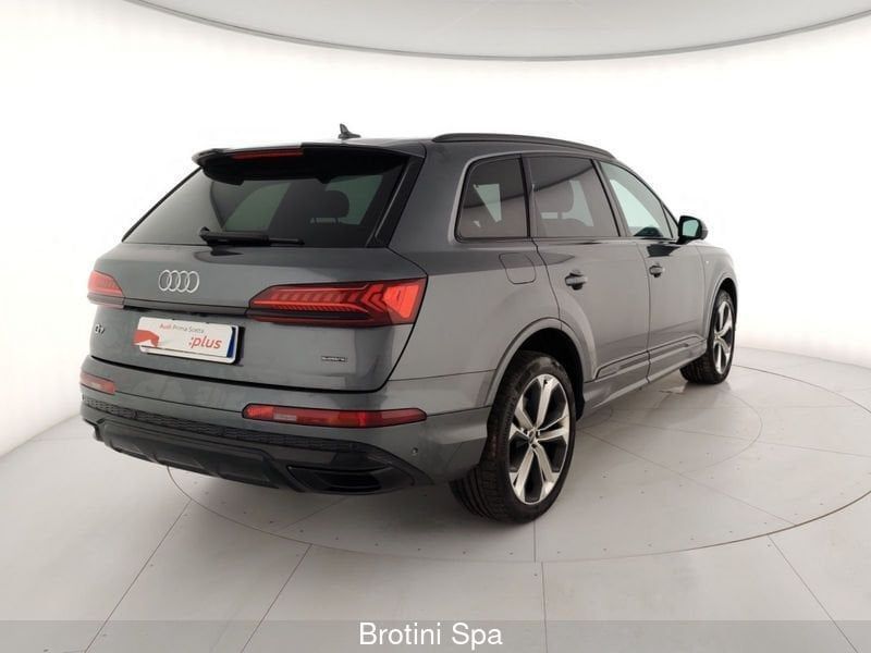 Audi Q7 2023