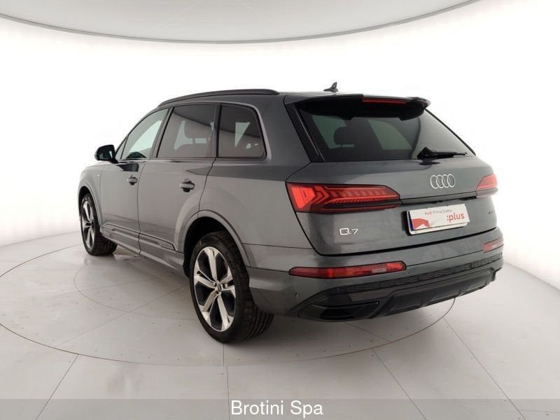 Audi Q7 2023