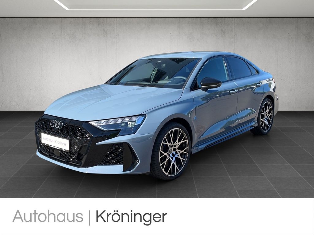 Audi RS3 2025