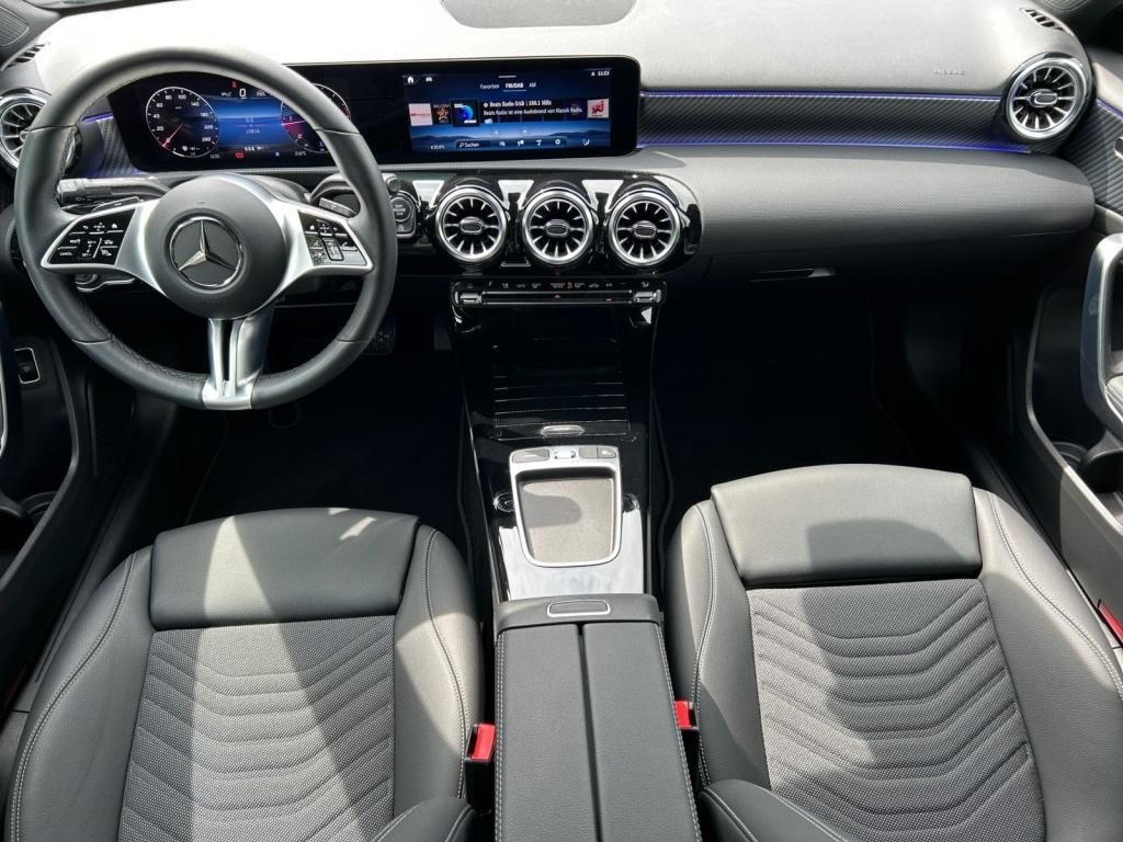 Mercedes-Benz A 200 2023