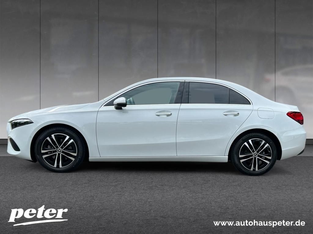 Mercedes-Benz A 200 2023