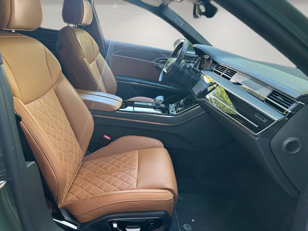 Audi A8 2023