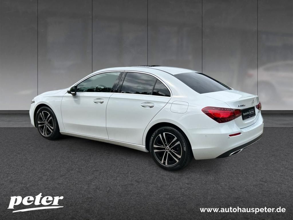Mercedes-Benz A 200 2023