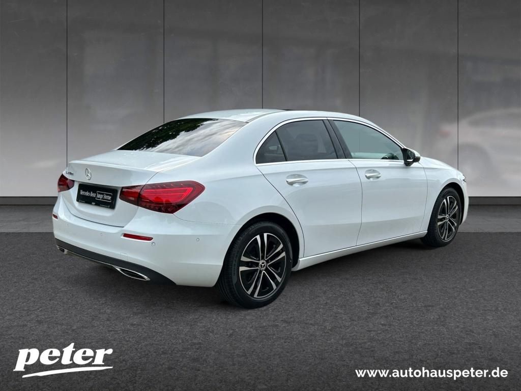Mercedes-Benz A 200 2023